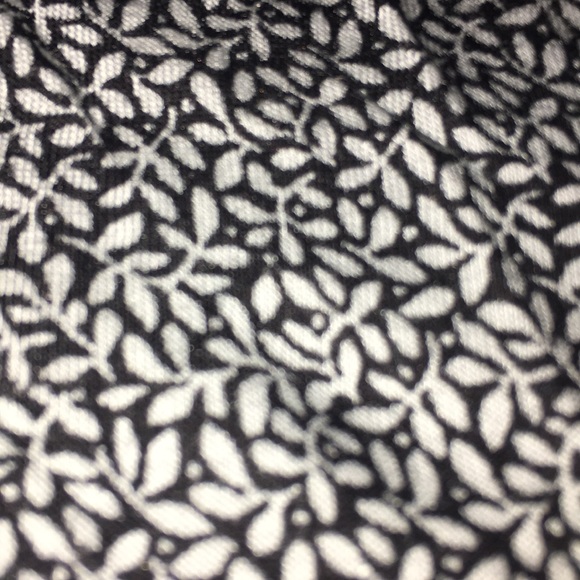 Michael Kors Vine Blouse With Chiffon Trim - Picture 5 of 5